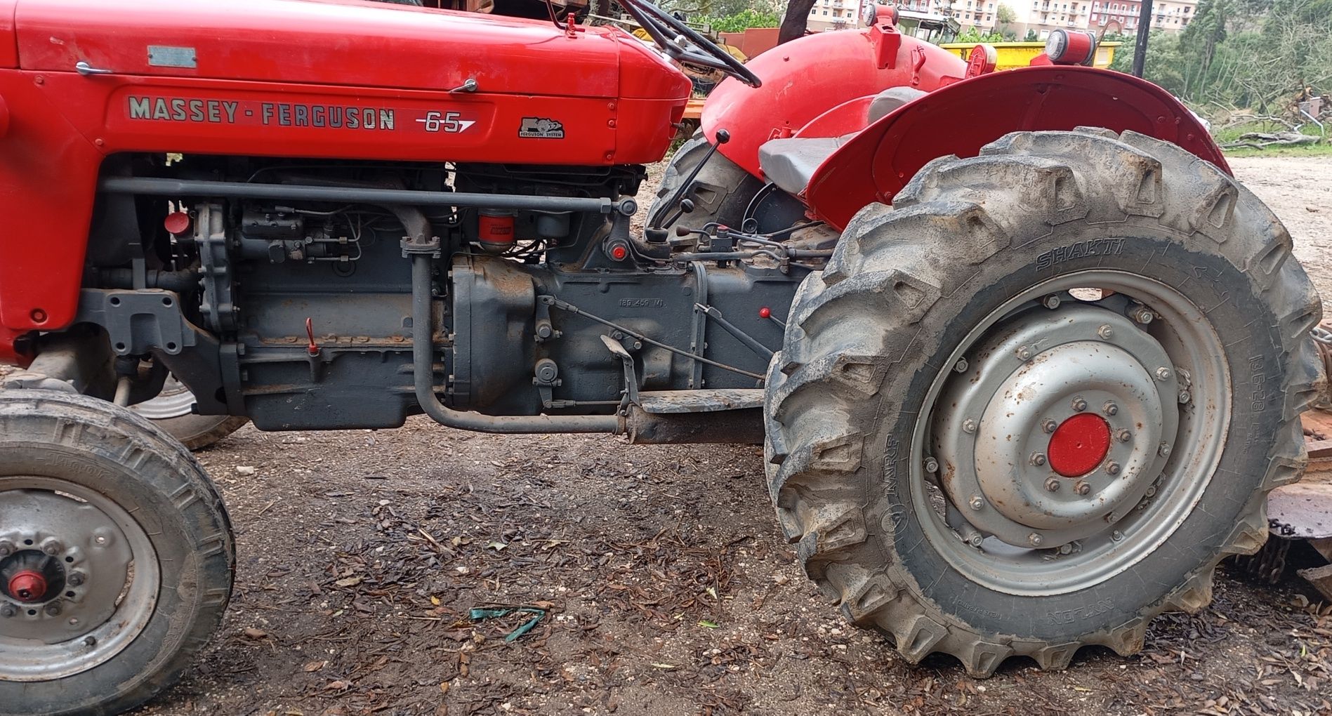 Massey fergus 65