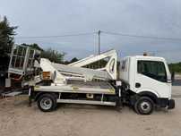 Nissan cabstar com Plantaforma elevatória 18 mt