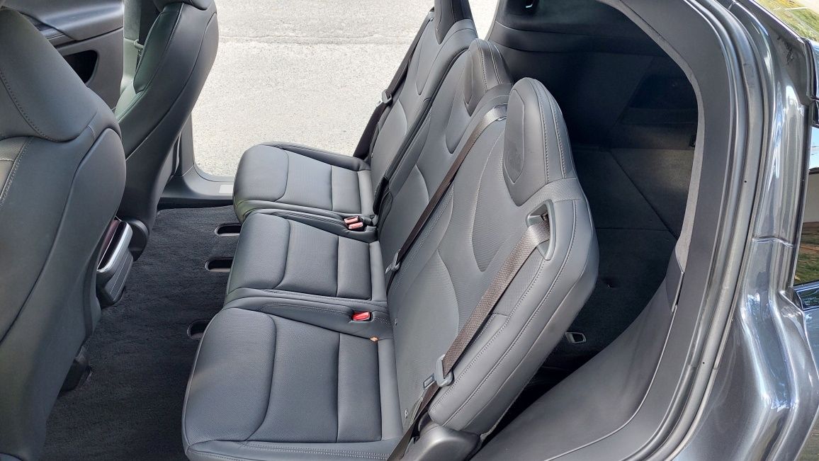 Tesla Model X Long Range