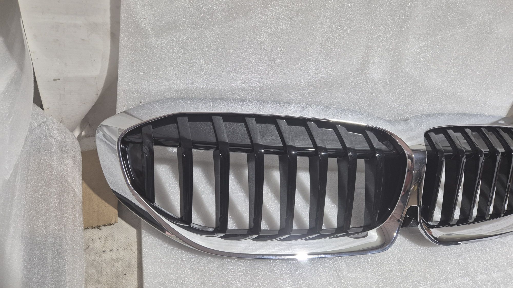 Grill atrapa nerka  bmw 3 g20 g21 nowa oryginał