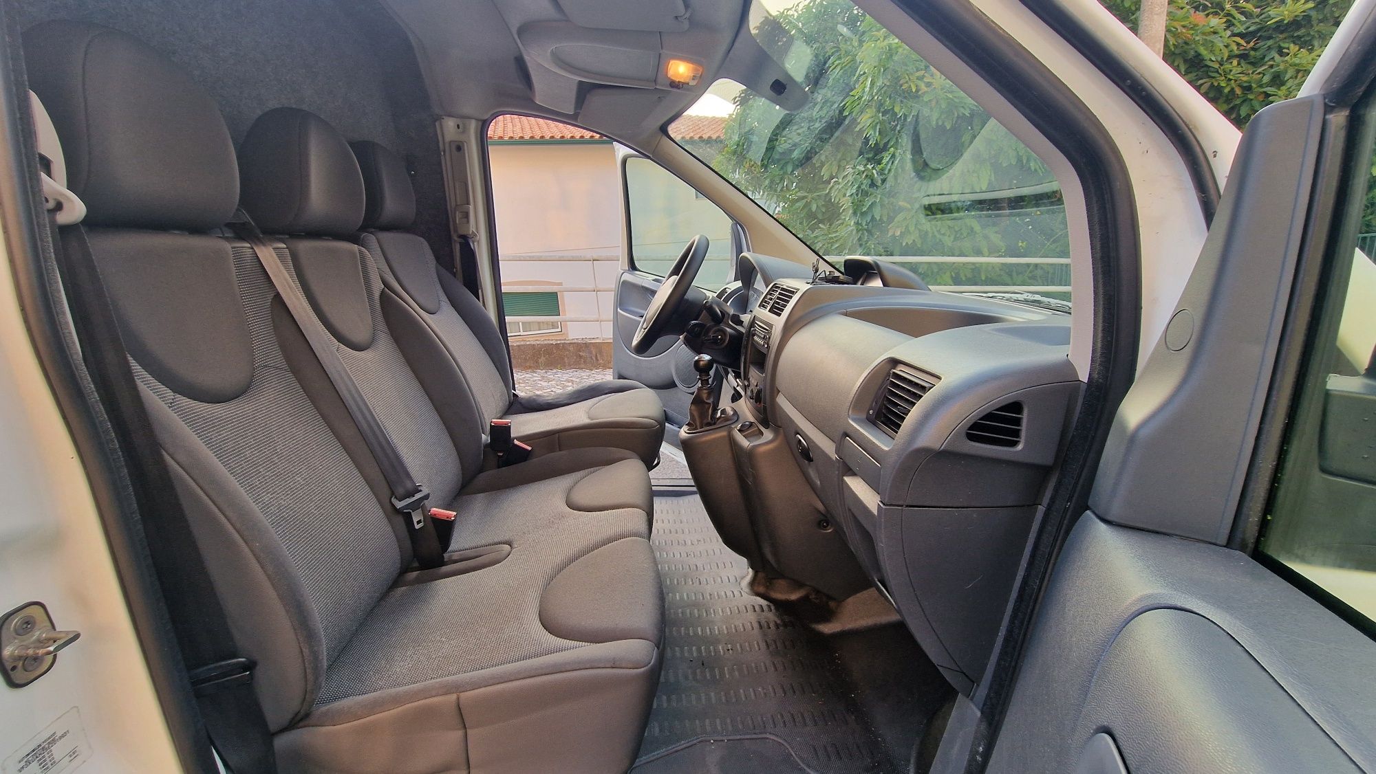 Peugeot Expert 2.0hdi longa 2014