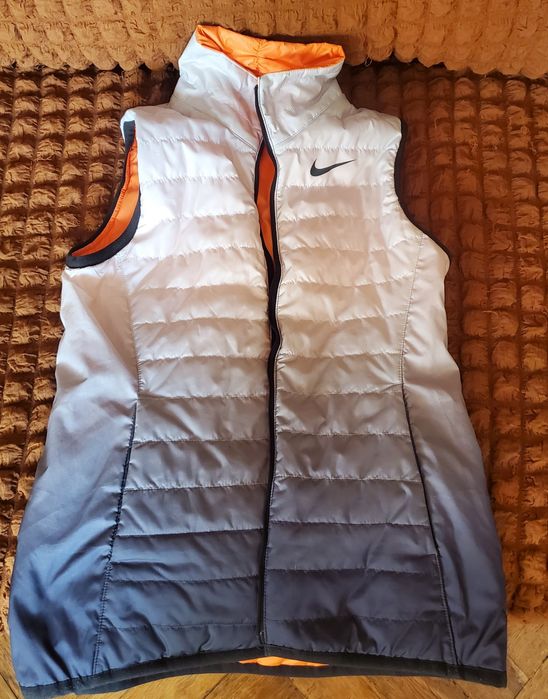 Безрукавка Nike двохстороння