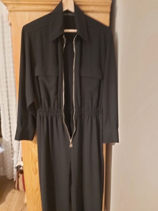 Macacão preto Zara com manga comprida