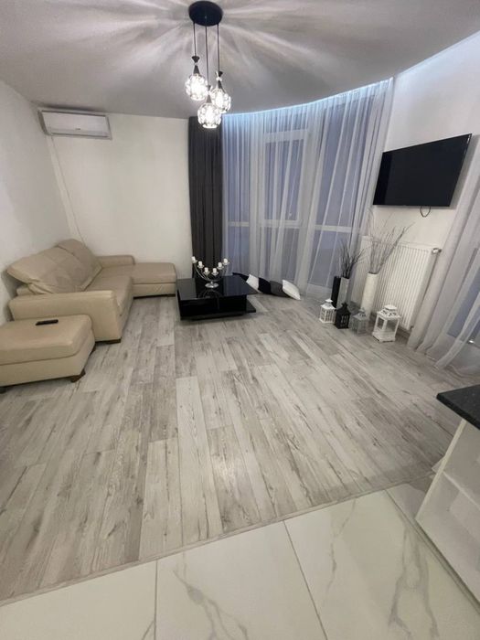 Є EcoFlow!ШИКАРНА 3-кім VIPновобуд(кухня-студія) О.ПЕТРИЩУКА(Суворова)