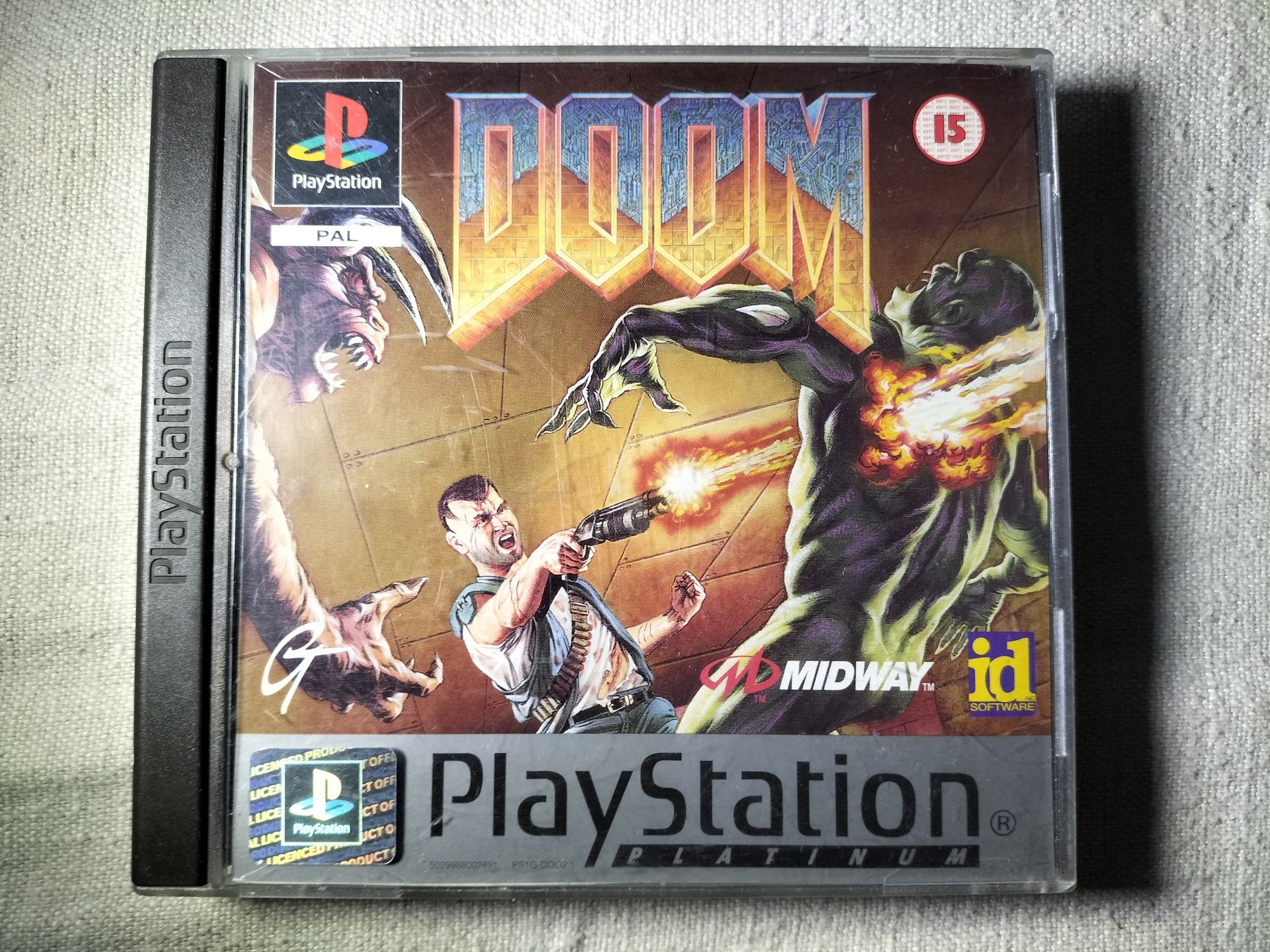Gra Doom na PlayStation 1 / PSX, wersja Platinium