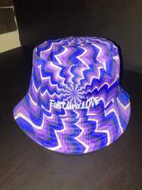 Fioletowy bucket hat