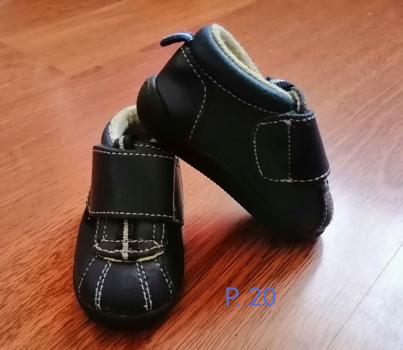 Детская обувь разная