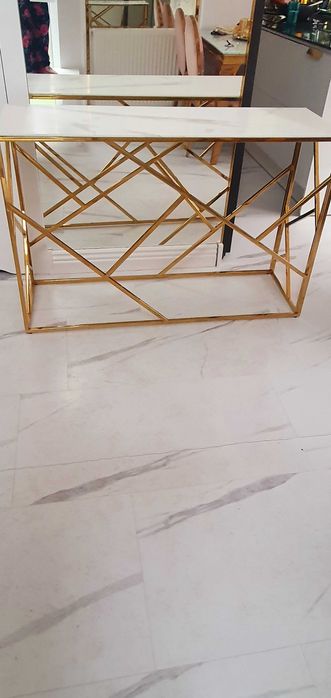 Piękna a Złota  Konsola Glamour Marmurek
