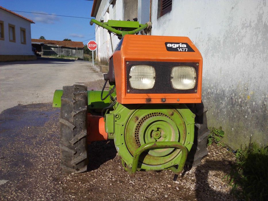 Motocultivador Agria de 14 CV com Arranque elétrico