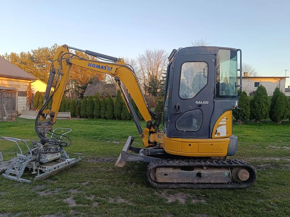 Komatsu Pc 27mr  Komatsu PC27mr