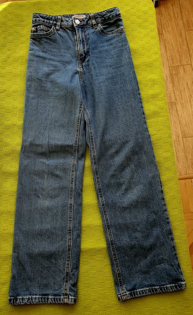 Дитячі широкі джинси для дівчинки 9-10 років