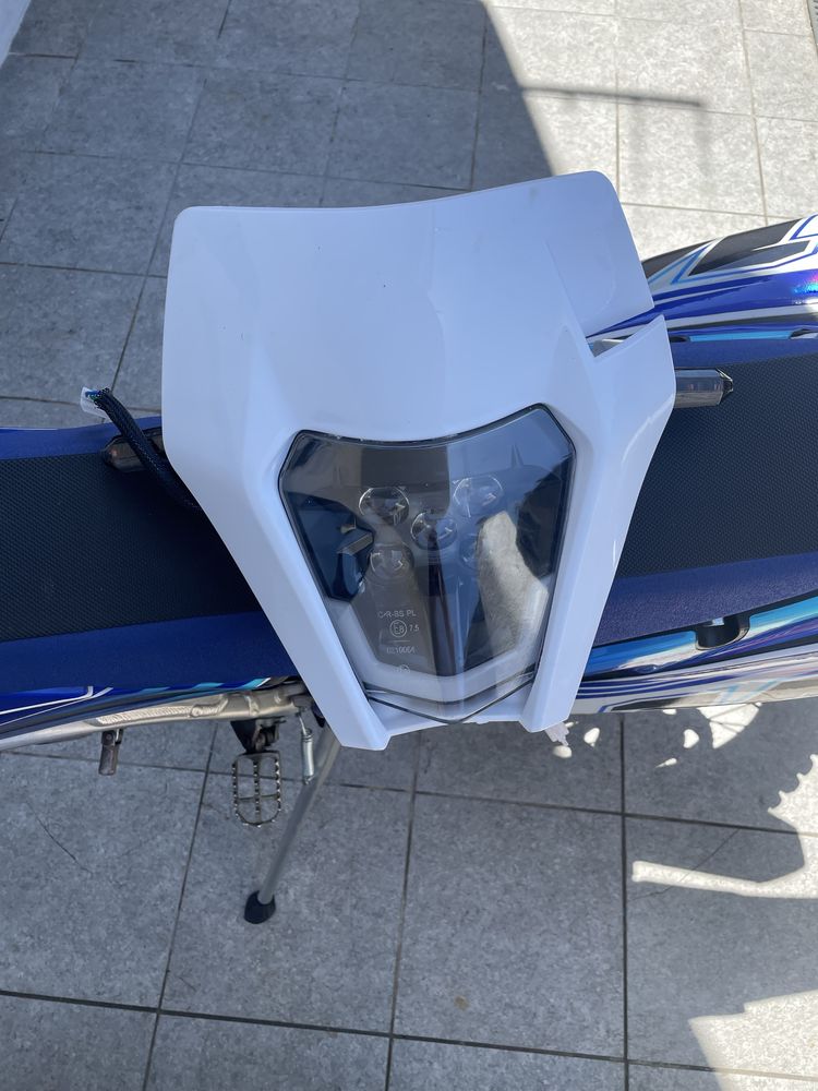 Farol KTM led novo
