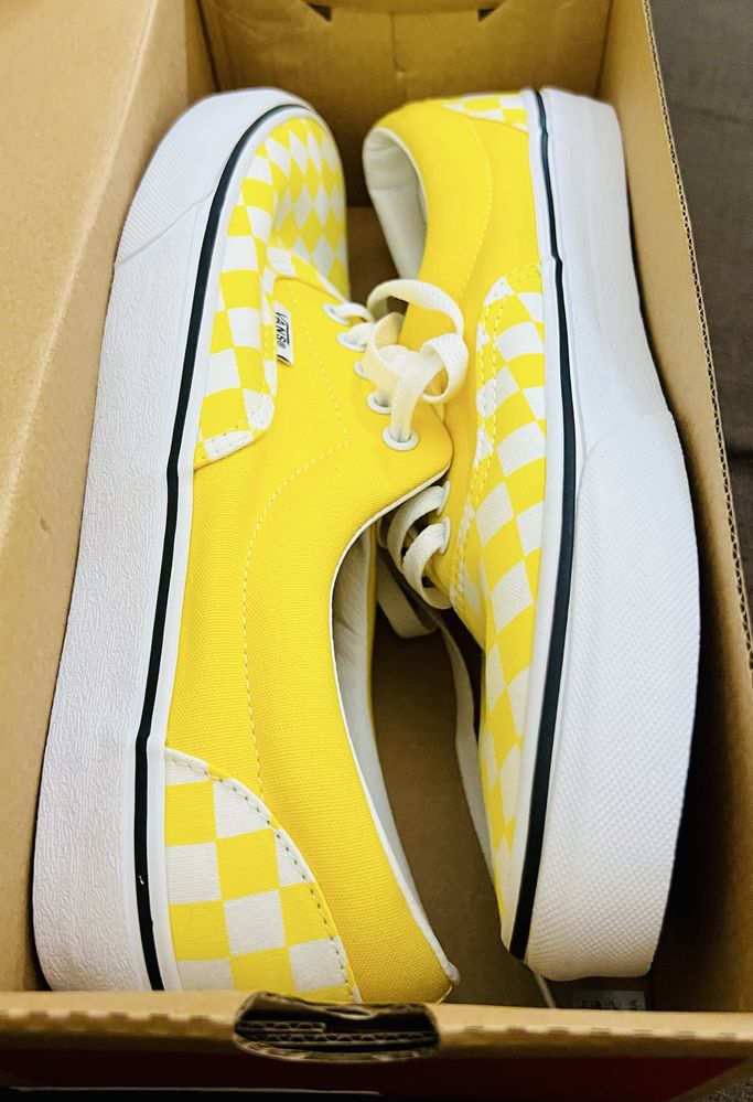 Vans originais numero 44 novos na caixa