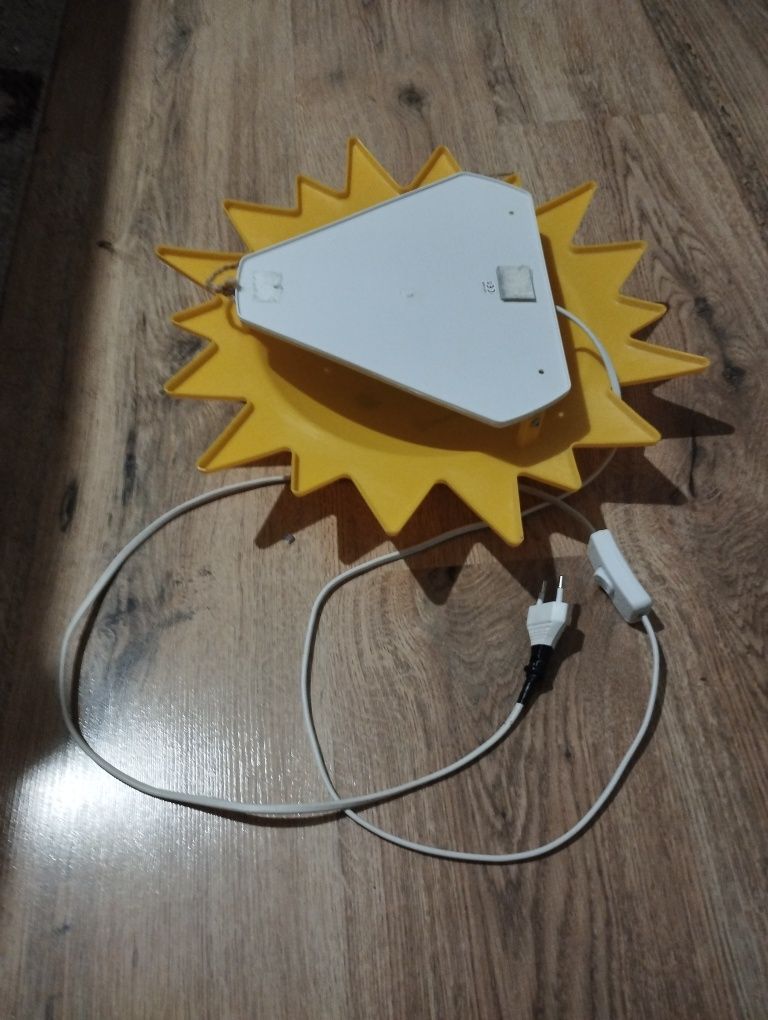 Lampka kinkiet słońce IKEA