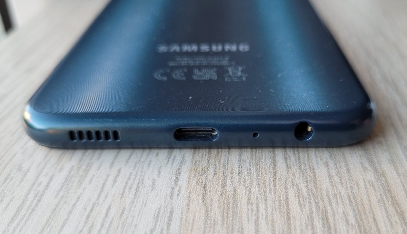 Samsung Galaxy M13 4/64GB 6,6" 50 Mpx 5000mAh NFC - gwar. do 09.2025