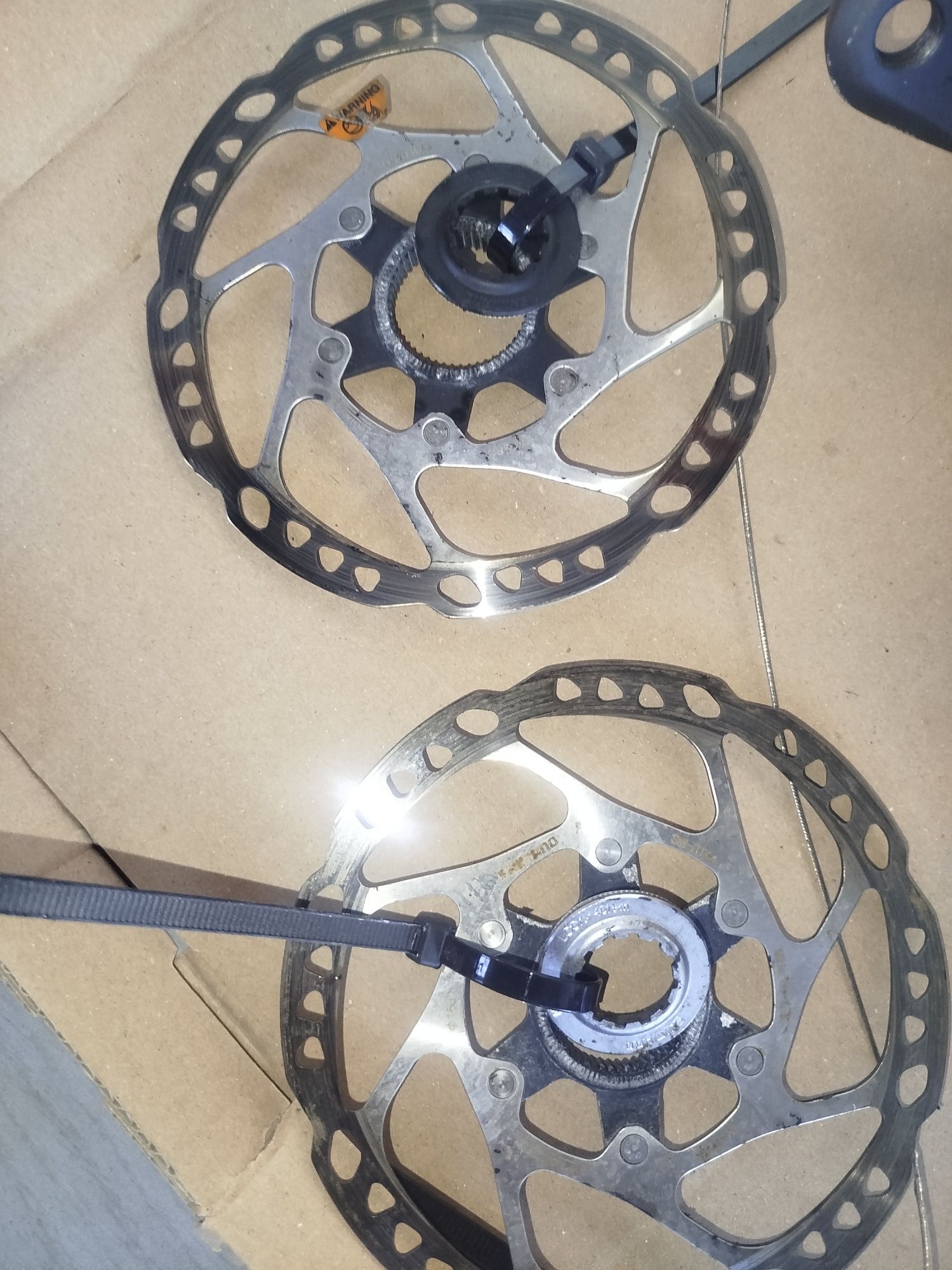 Grupa szosowa Ultegra R8000 2x11 hamulce tarczowe używana
