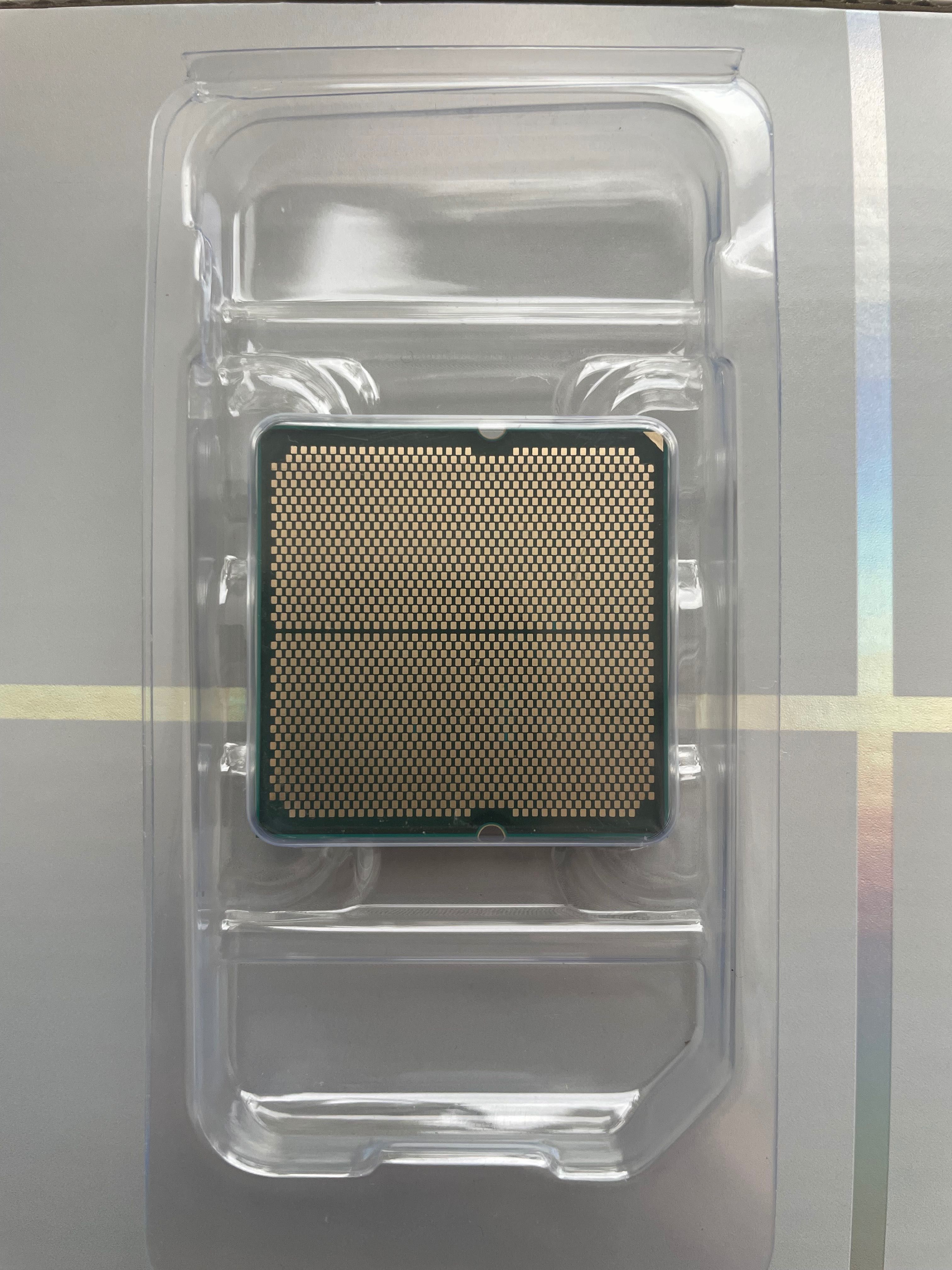 Процеcсор новый AMD Ryzen 7 7800X3D (s-AM5) Tray