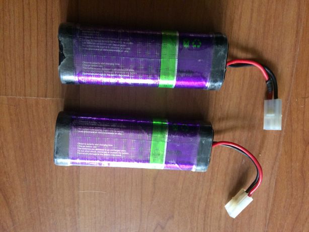 2x Bateria recarregável NI-MH Serie EVERLASTING. 7,2V 4300mAh