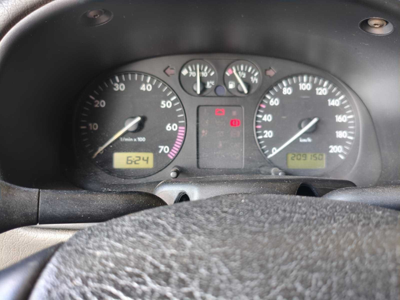 Volkswagen Polo 1.0 - 1999 - 209.000 km