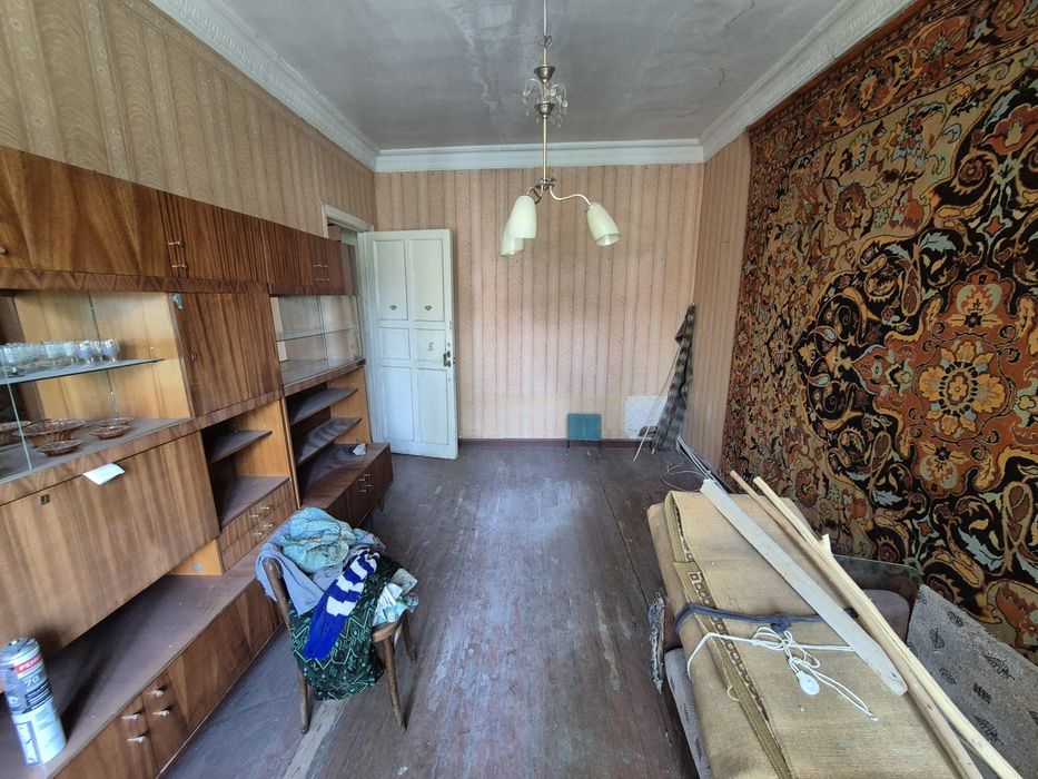 Продаж ТРИкімнатна квартира з індивідуальним опаленням