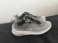 Nike Air Max Axis