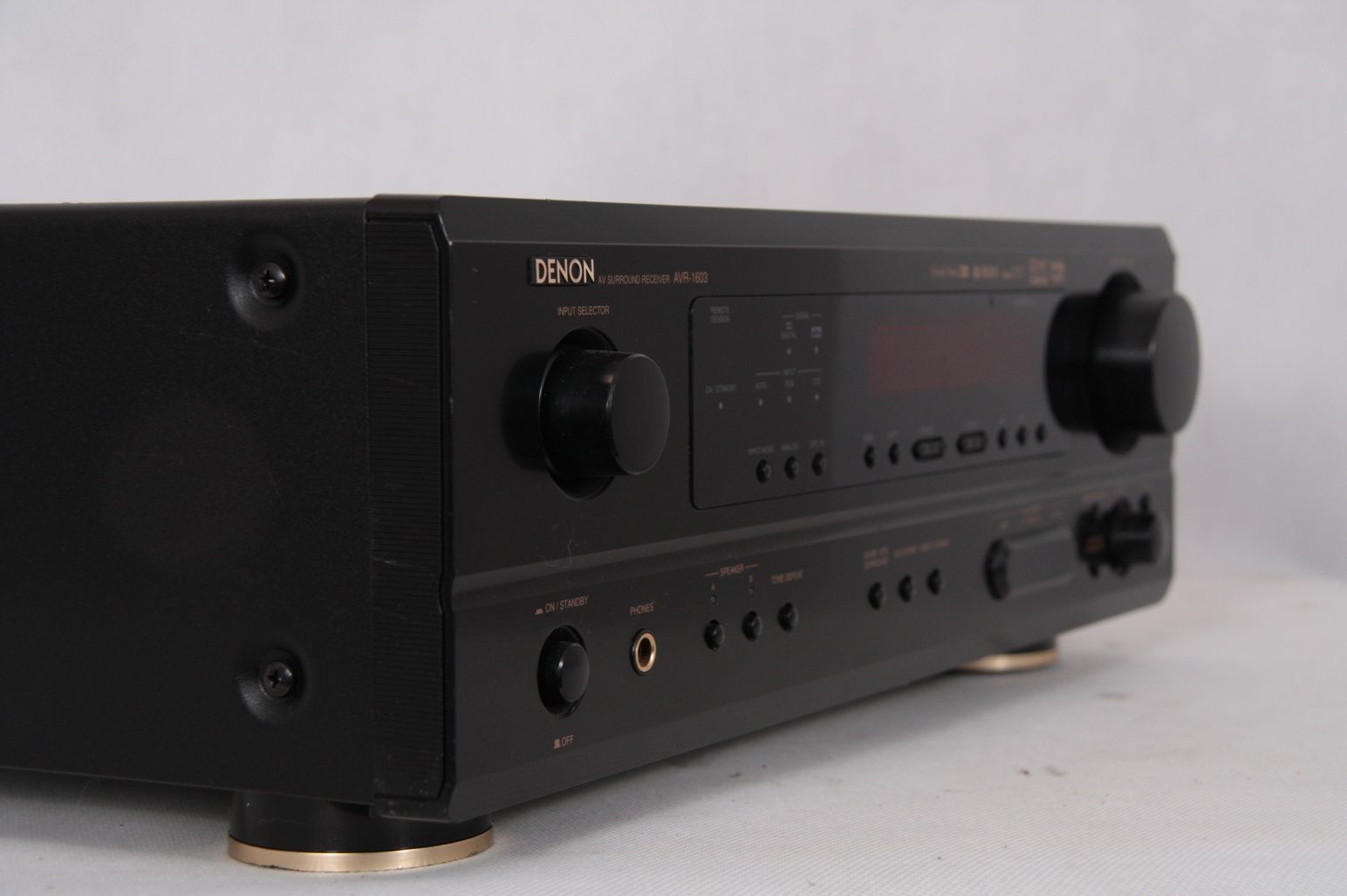 Denon AVR 1603 pilot amplituner