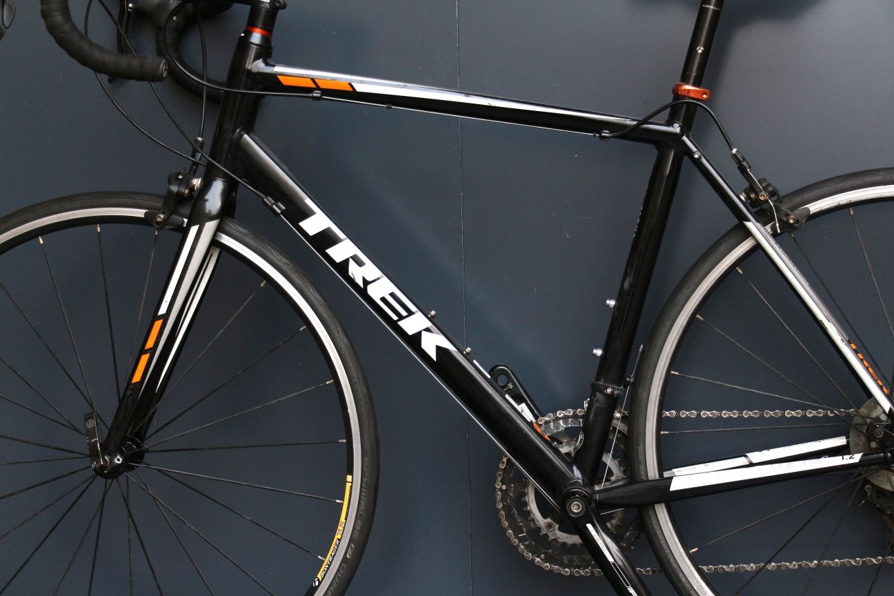 Шосейний велосипед Trek One 1.2