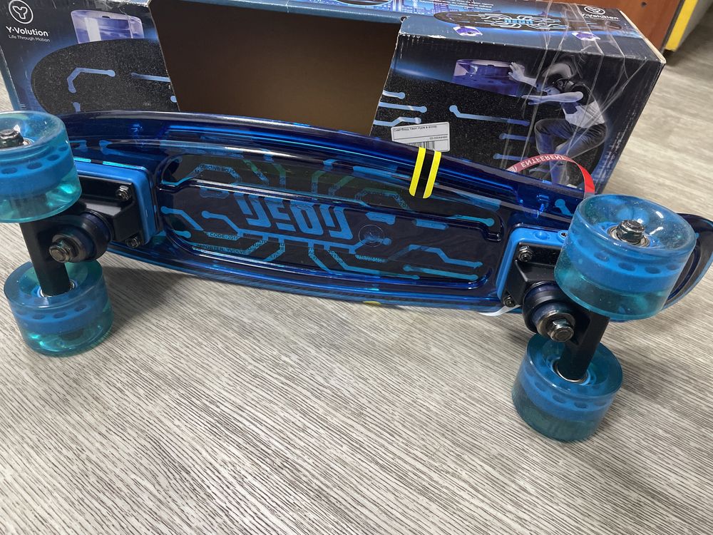 Опис Скейтборд Neon Hype Синій N100787