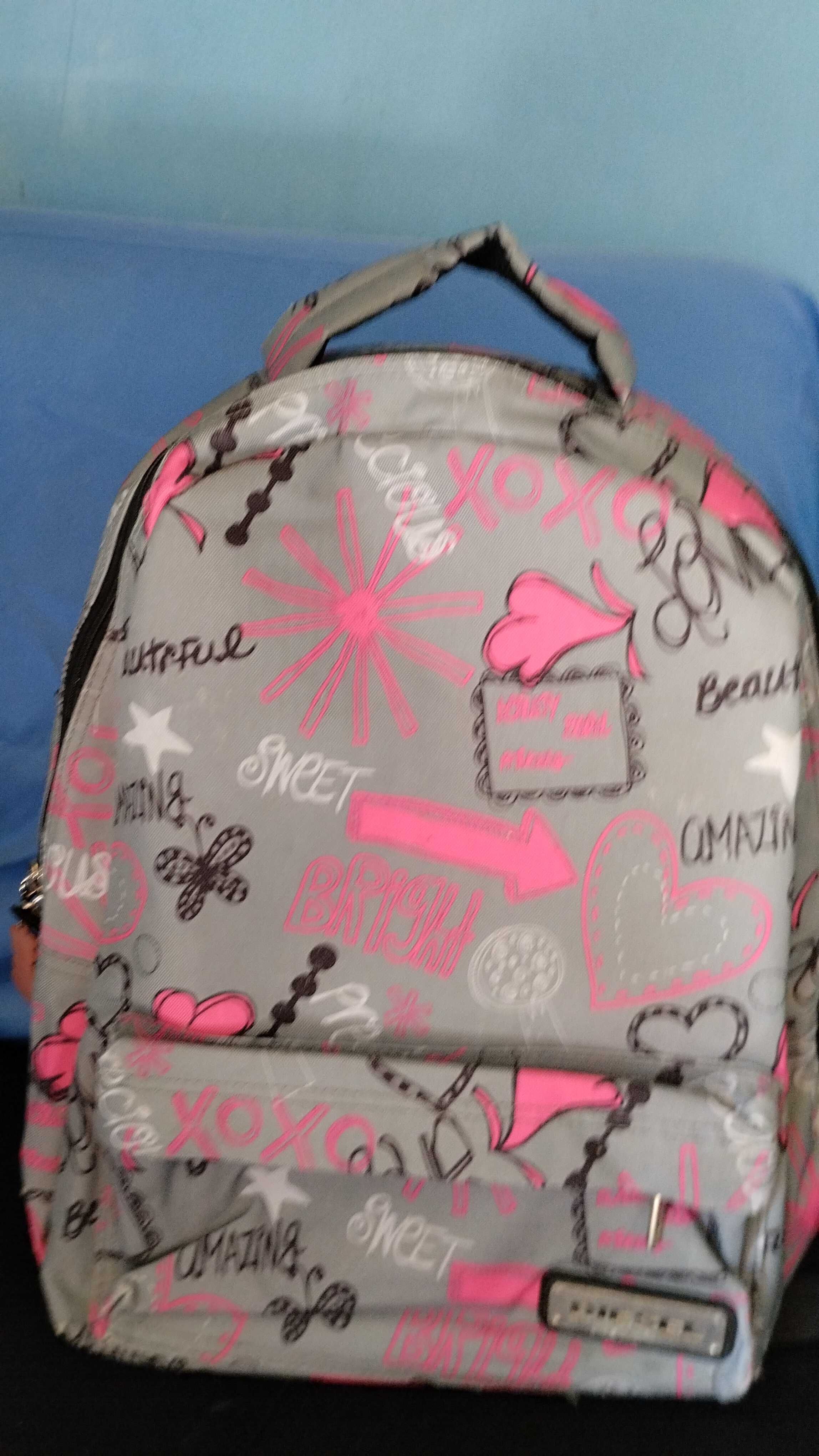 Mochila de menina pouco uso 10 euros