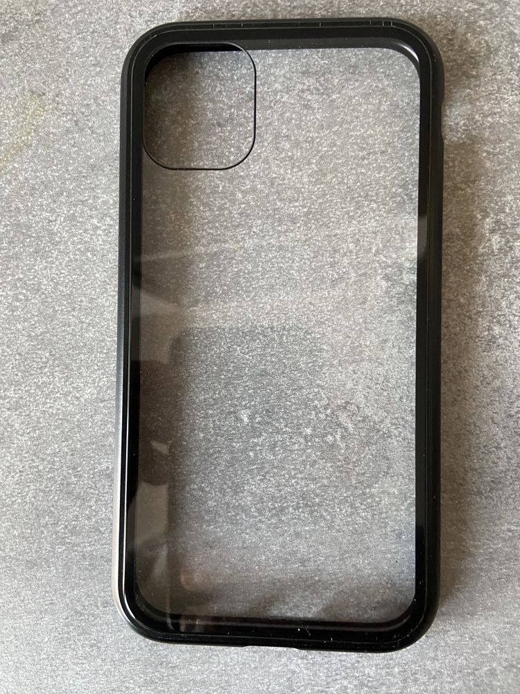 Etui do iphona 11