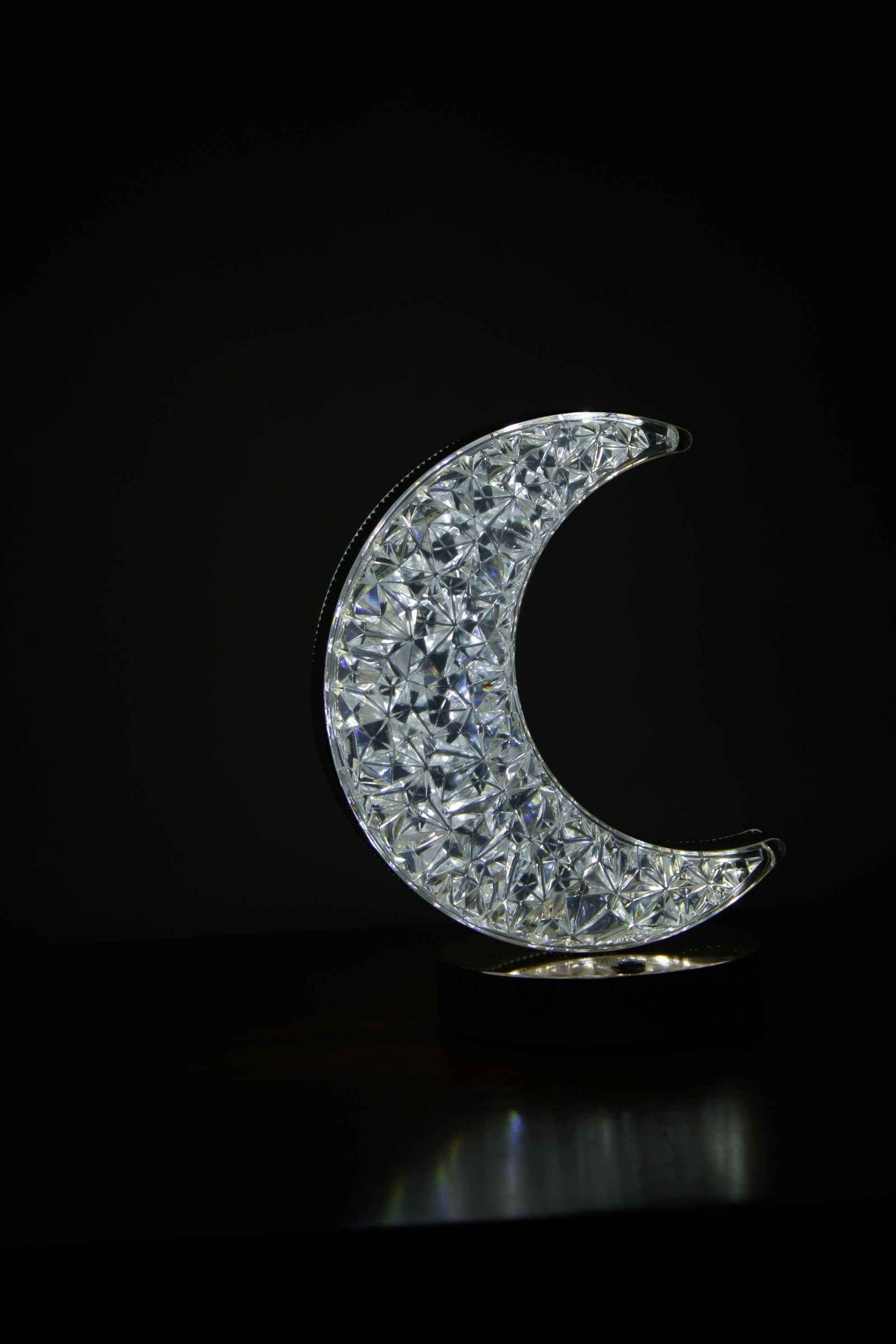 Candeeiro de Mesa Diamond Moon!