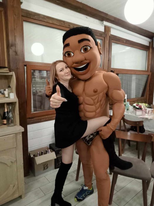 Стриптизер на виїзд. Еротичне привітання. Стриптиз.Аніматори Вижниця