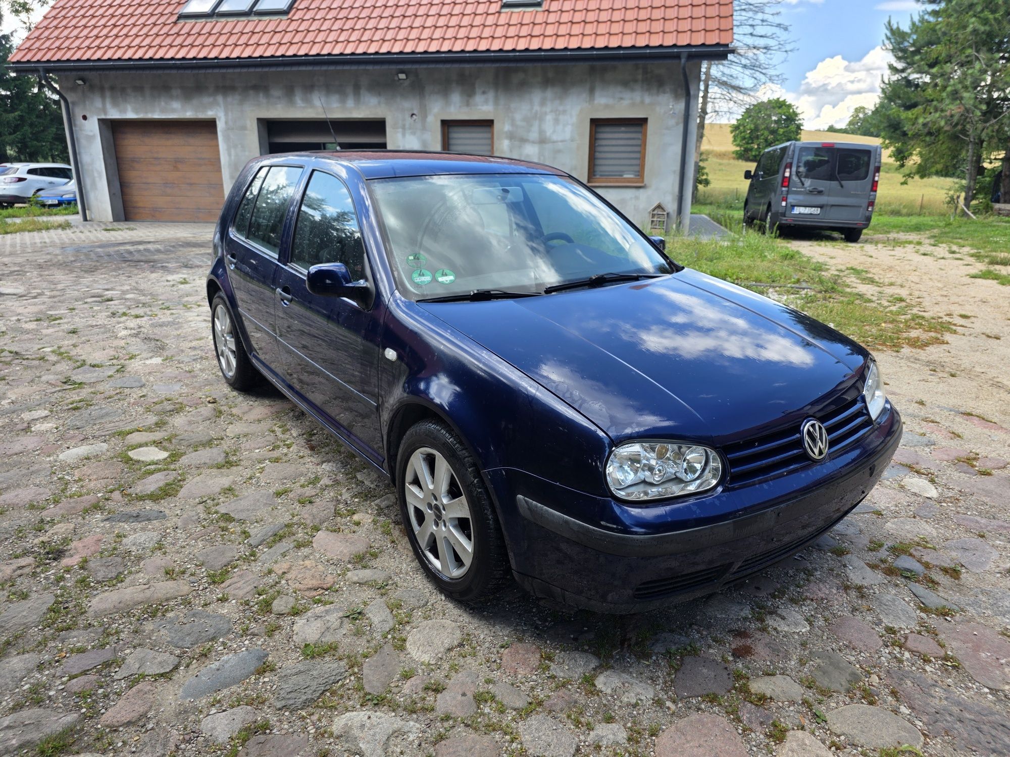 Golf 4 benzyna klima basic