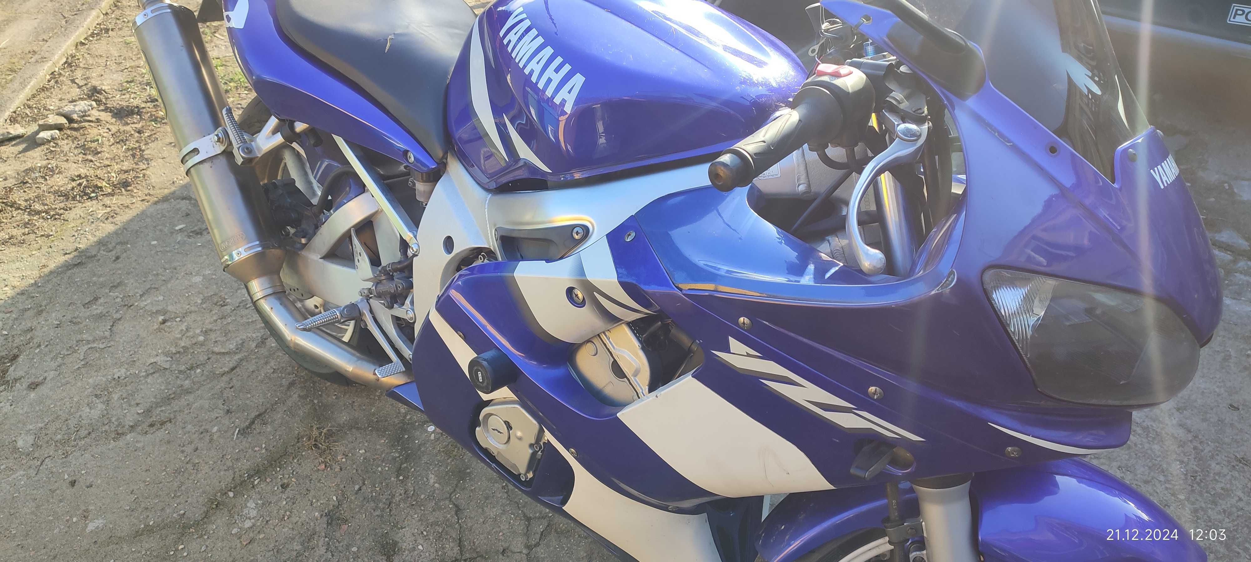 Yamaha YZF-R6 R6 600