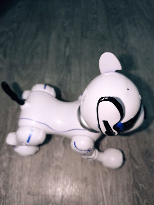 Собака робот, интерактивная игрушка.