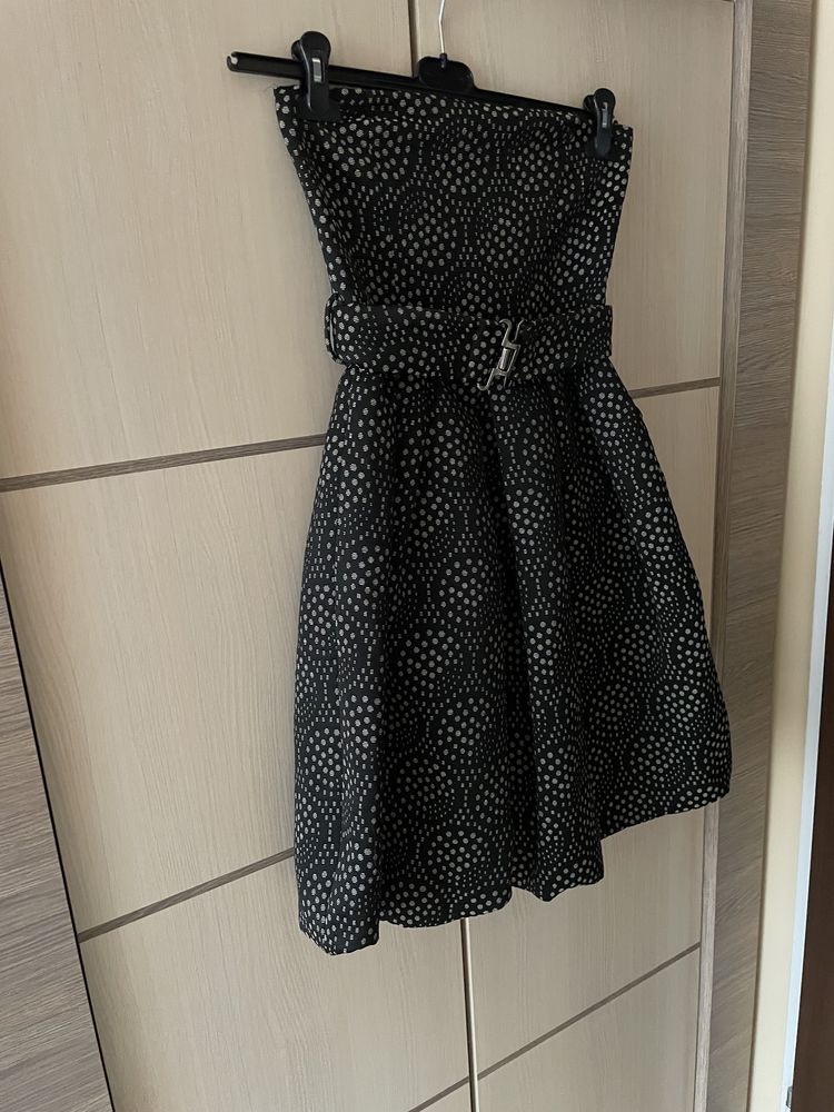 Zara sukienka bombka bez ramiączek z odkrytymi plecami rozmiar s