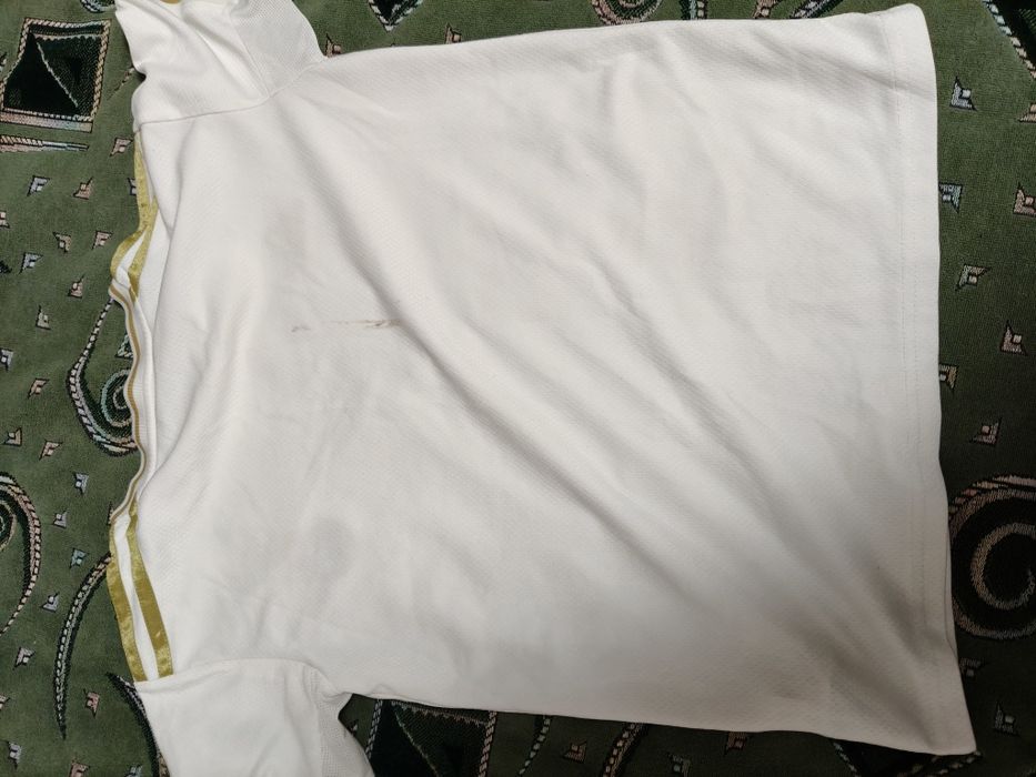 Віддам речі на футбол для хлопчики