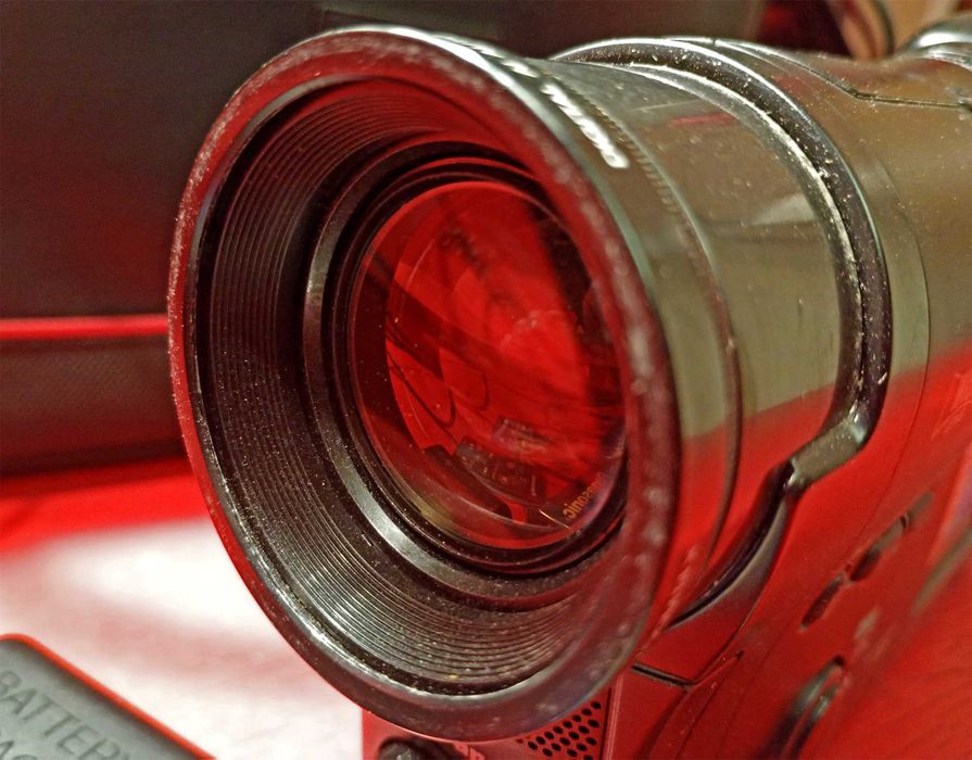 Легендарна відеокамера Panasonic RX3 як історичний артефакт