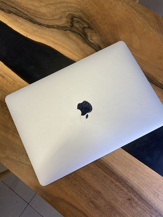 Ноутбук Apple MacBook Air 13" i3/8/256GB Silver (MWTK2) 2020