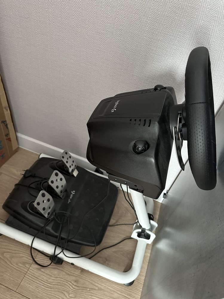 Кермо Logitech G29 Driving Force PC/PS3/PS4/PS5