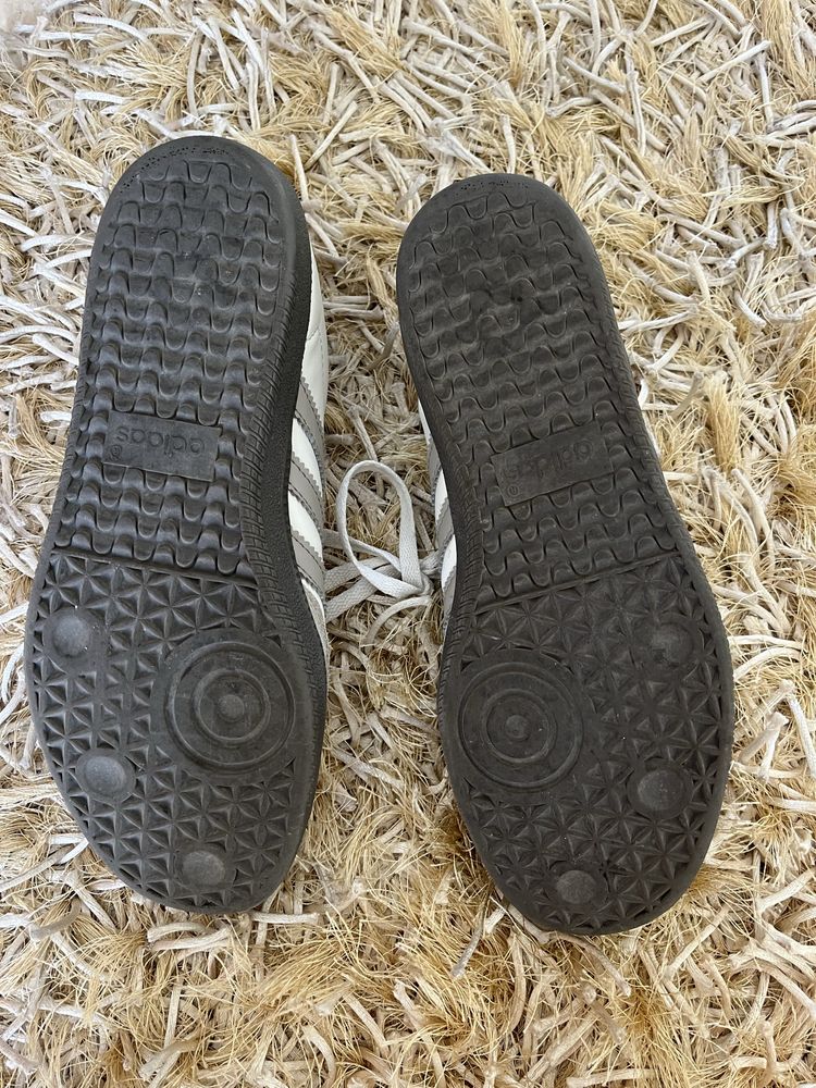 tenis samba og cinza