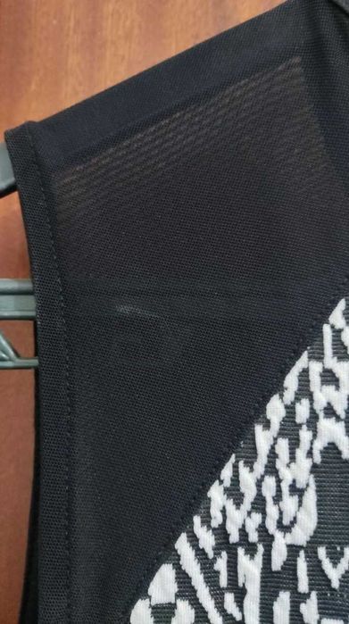 Vestido casual preto e branco