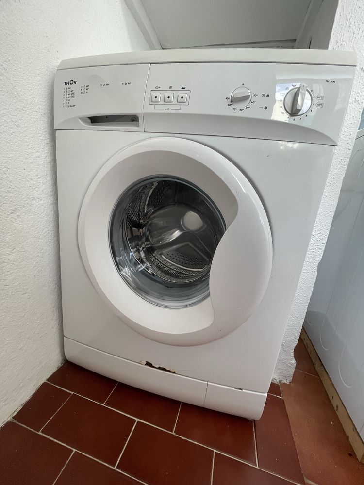 Máquina lavar roupa