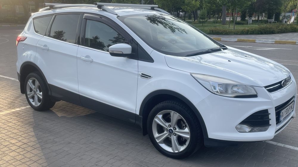 Продаж Fоrd kuga 2013 рік
