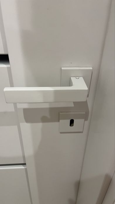 Klamka do drzwi wewnętrznych biała