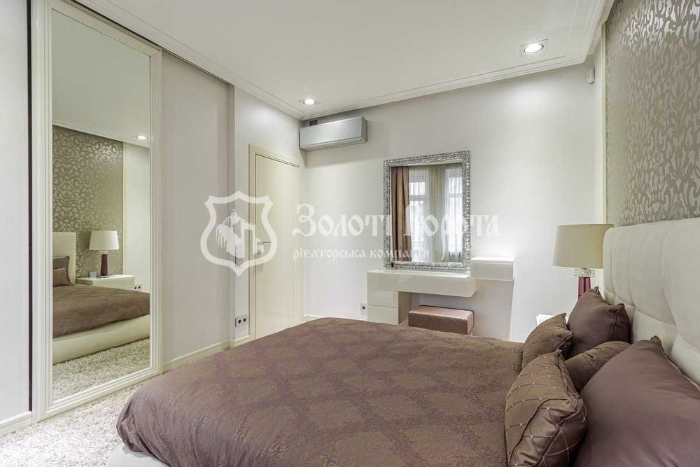 Квартира, 2к. Дизайнерський ремонт. Українки, 7б, Печерськ