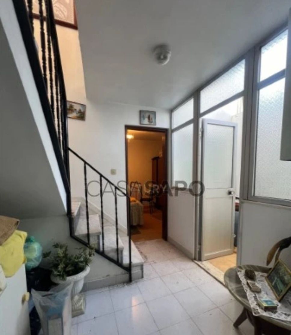 Moradia geminada típicamente alentejana  com 100m²  centro de Monforte
