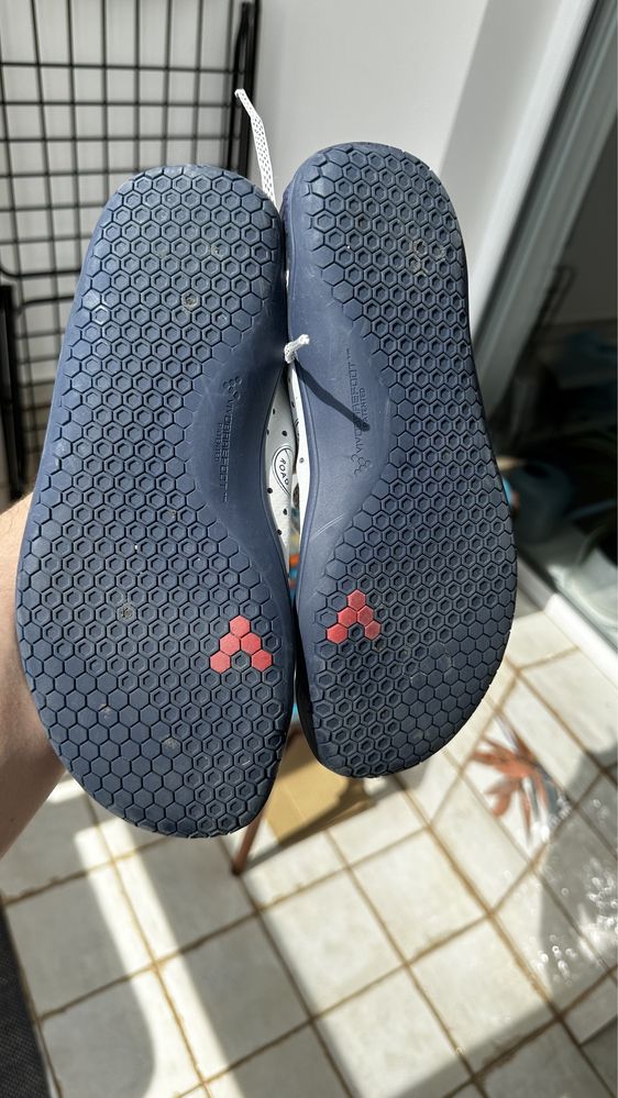 Vivobarefoot 40m primus lite