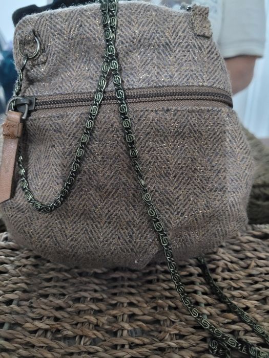 Mala da porfois nova . únicas