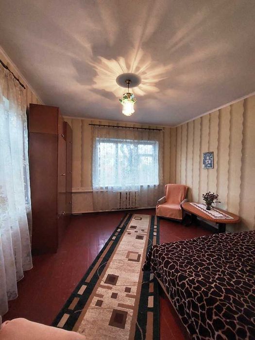 Продаж 1/2 будинку в с.Свидівок.